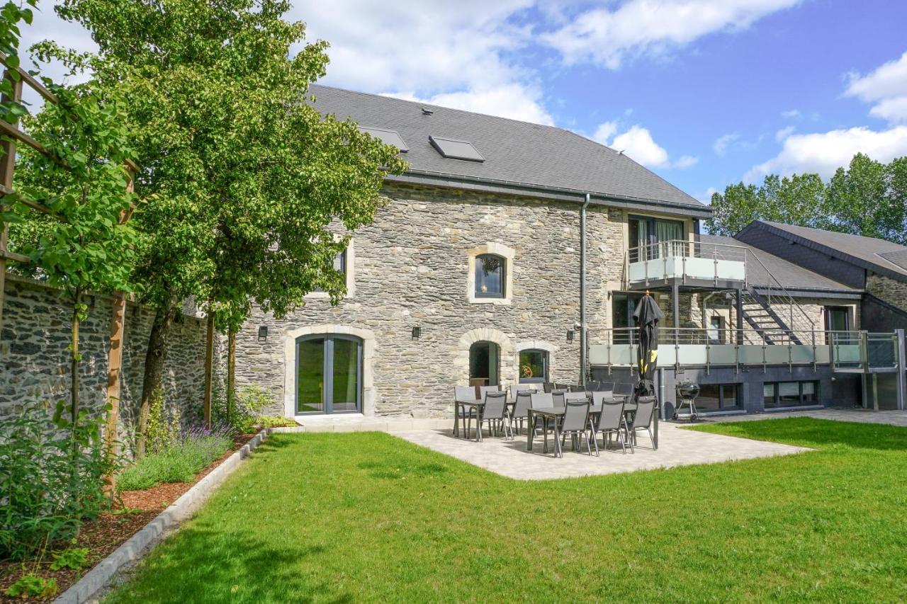 La Maison Du Notaire - Gite 18 Personnes Houffalize Esterno foto